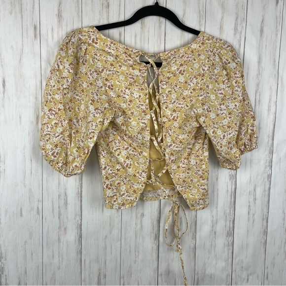 Abercrombie and Fitch yellow floral lace up top - Picture 2 of 5